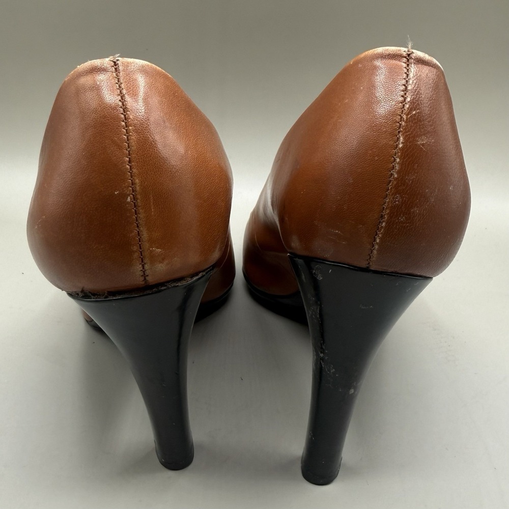 TORY BURCH KAY Pointy Toe Heels Womens SIZE 11 M Leather Two Tone Brown Black - Picture 5 of 6